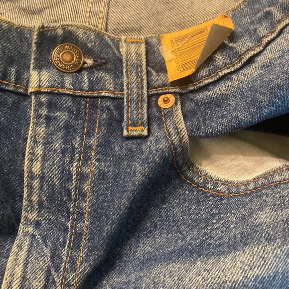 Levi Jean shorts - Picture 2 of 4